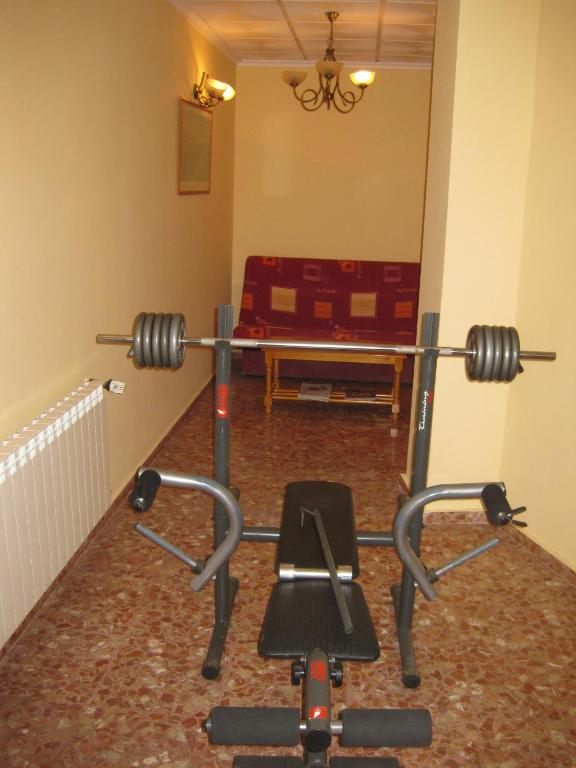 Posilňovňa alebo fitness centrum v ubytovaní Hostal Alvaro I