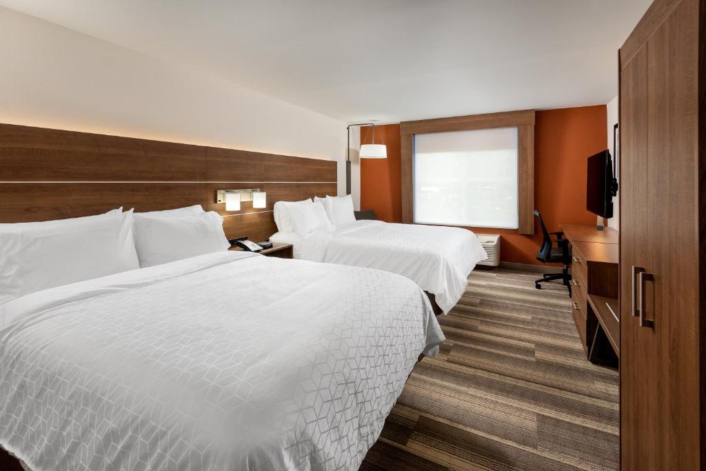 Holiday Inn Express Chapel Hill by IHG photo