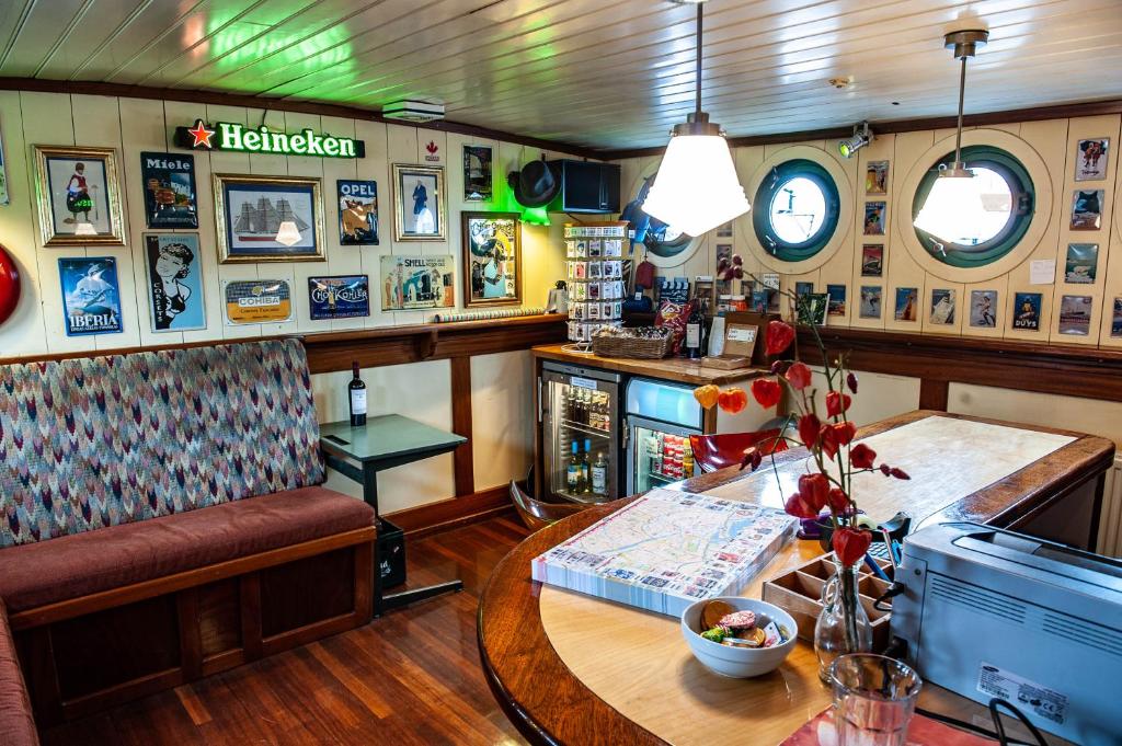 Amsterdam Hotelboat - Resim 18