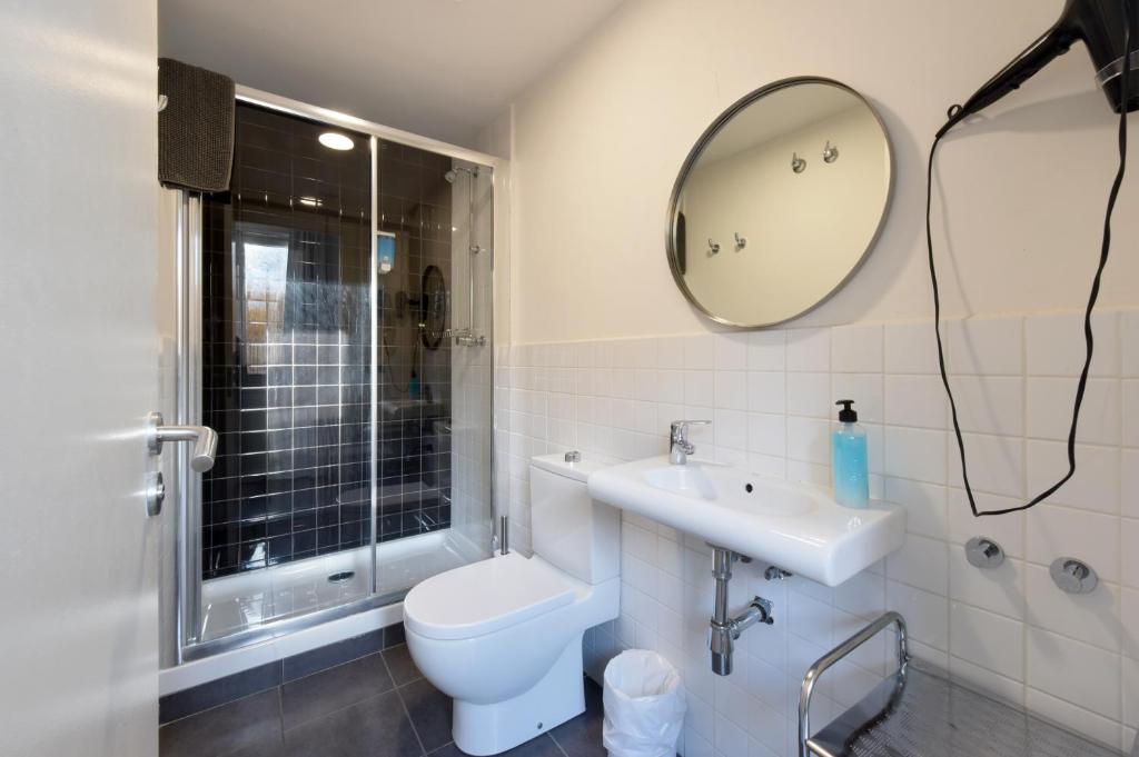 Um banheiro em Free Hostels Barcelona
