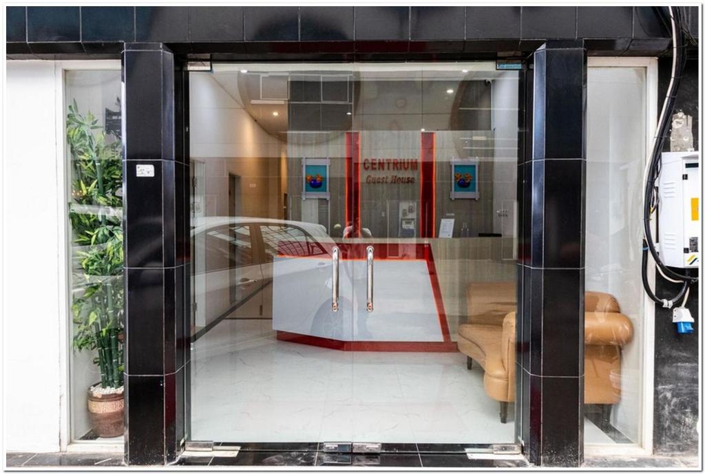 Foto dalla galleria di RedDoorz Plus @ Centrium Katamso Medan a Medan