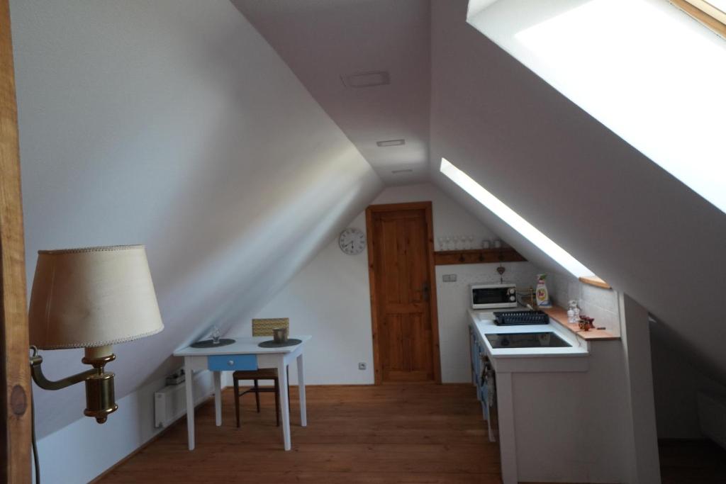 Kuchyň nebo kuchyňský kout v ubytování Apartmán Malšín 2