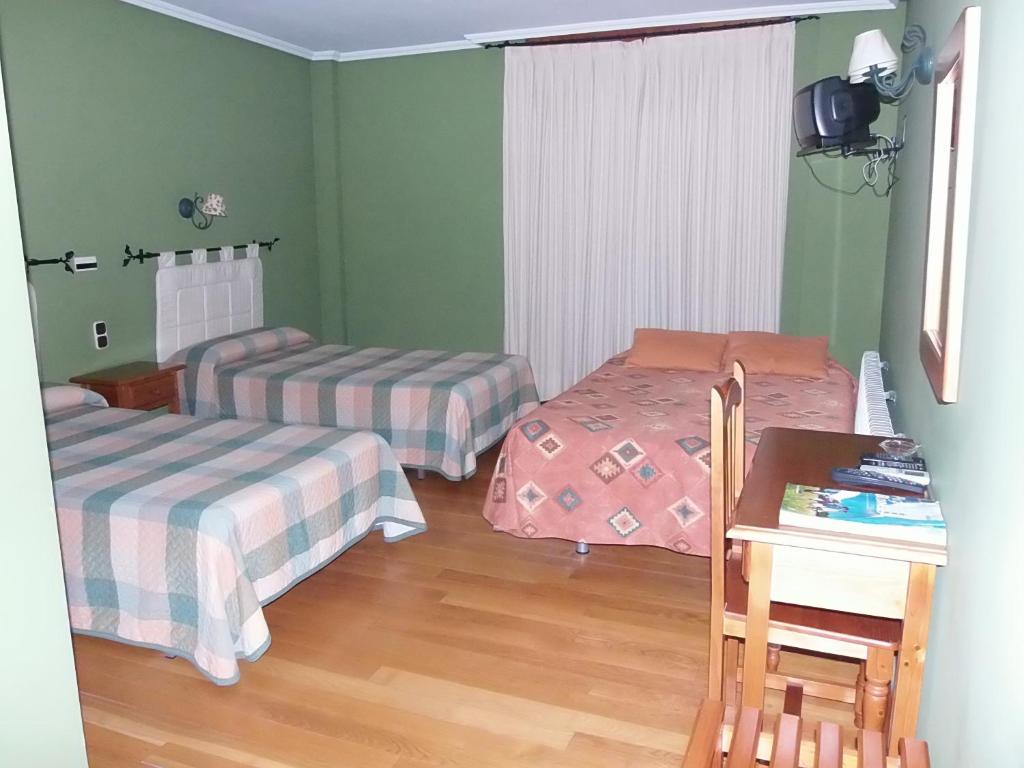 Fotografia z galérie ubytovania Hostal-Restaurante San Antolín v destinácii Tordesillas