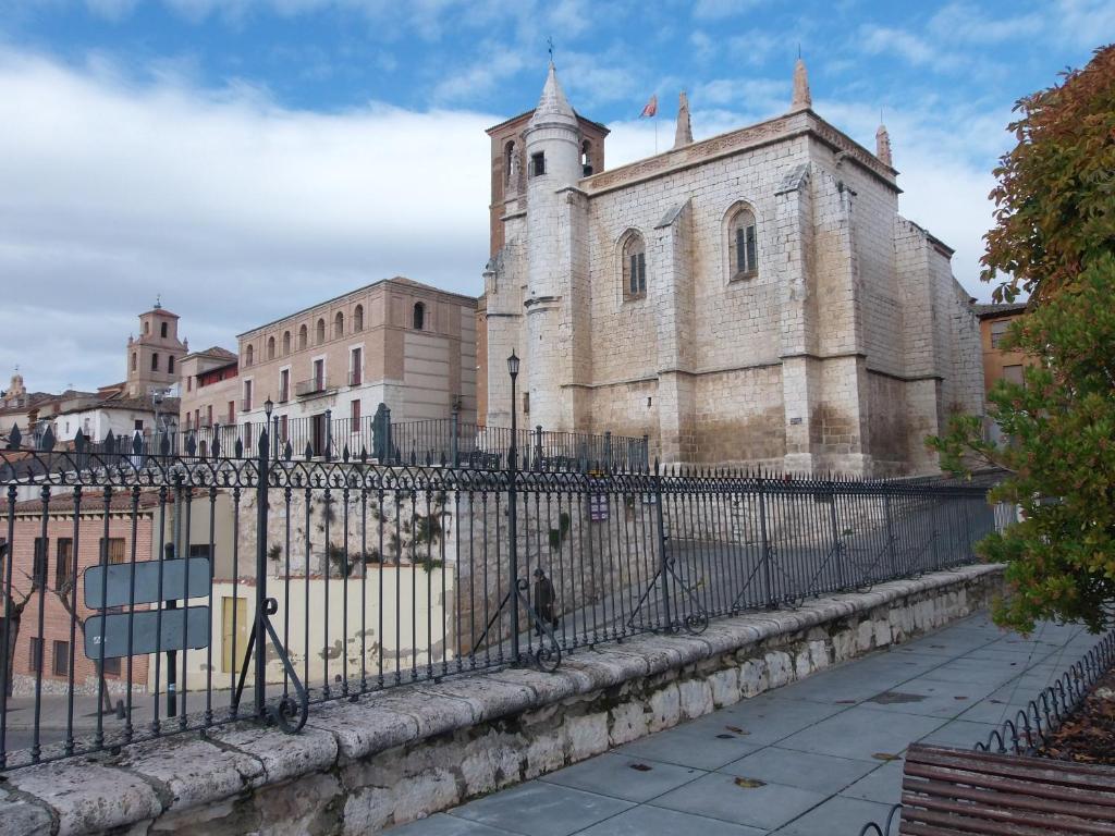 Fotografia z galérie ubytovania Hostal-Restaurante San Antolín v destinácii Tordesillas