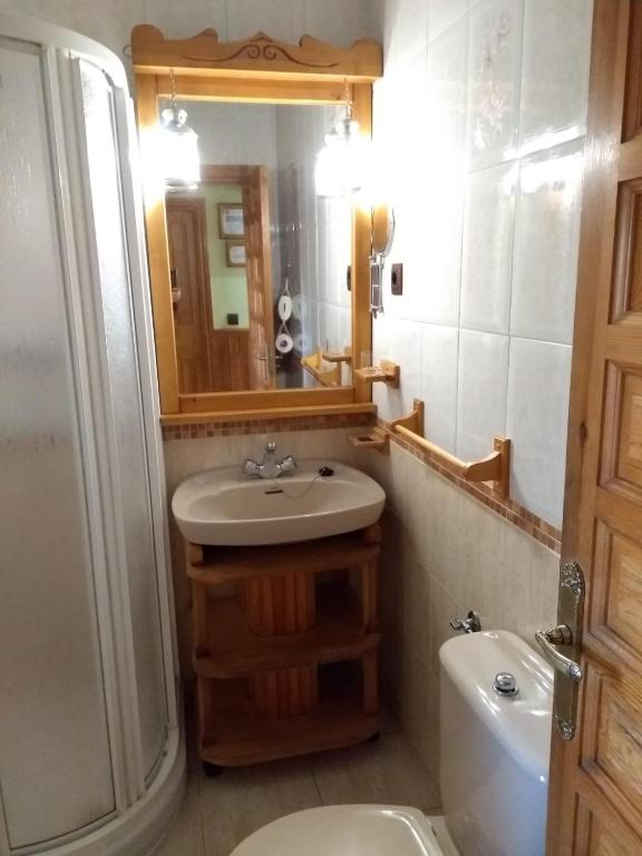 Kúpeľňa v ubytovaní Tinao de Gredos