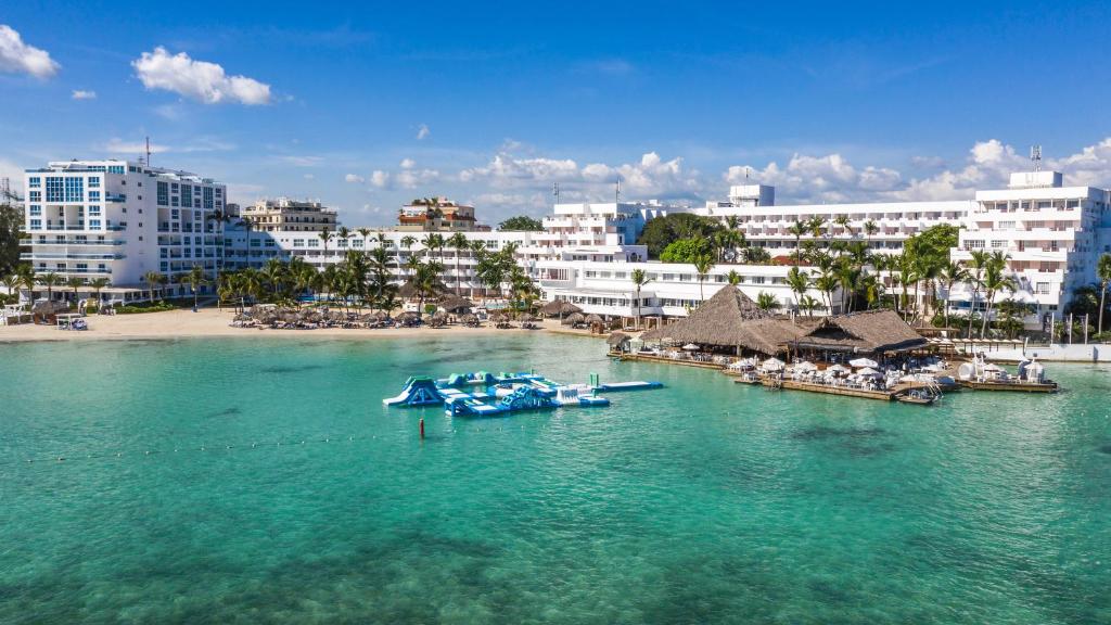 Be Live Experience Hamaca Beach, Boca Chica – Precios actualizados 2023