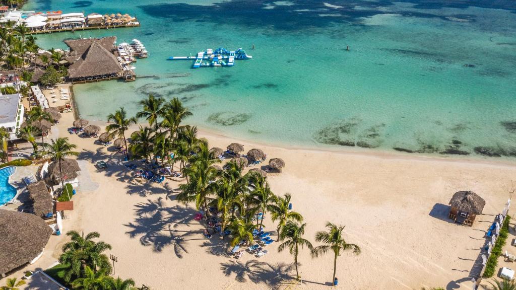 Resort Be Live Experience Hamaca Beach, Boca Chica, Dominican Republic -  Booking.com