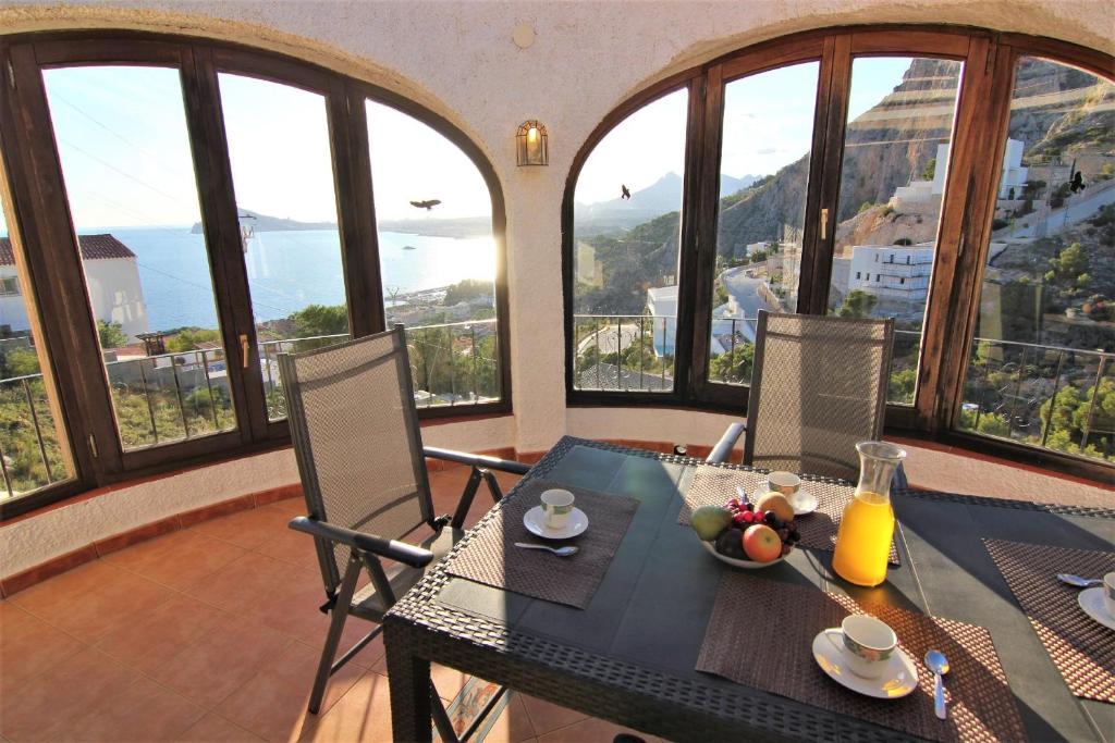 VILLAVALLEY, Calpe – Updated 2023 Prices