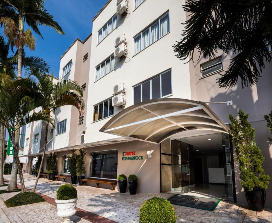  Hotel Rosenbrock