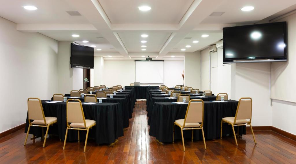  B&B Hotels Uberlândia (Ex Hotel Presidente)