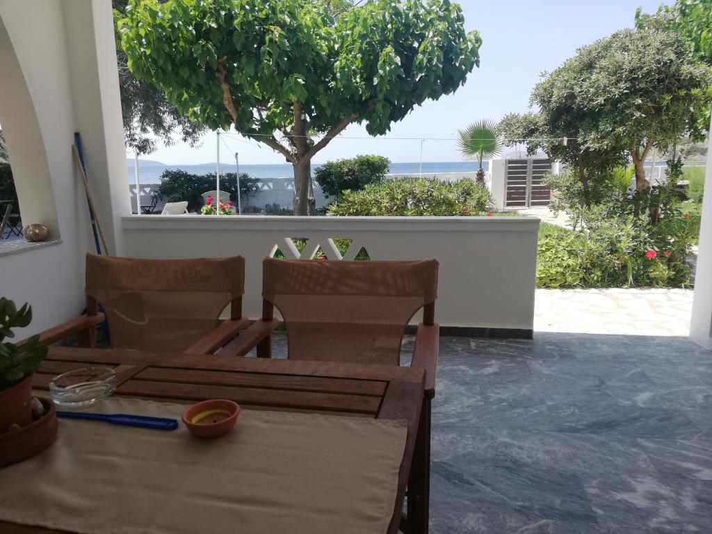 Balkon lub taras w obiekcie Pansion Katerina Skyros