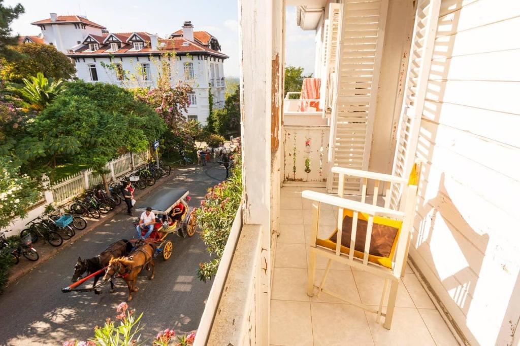 apartment nostalgic island house in buyukada istanbul turkey booking com
