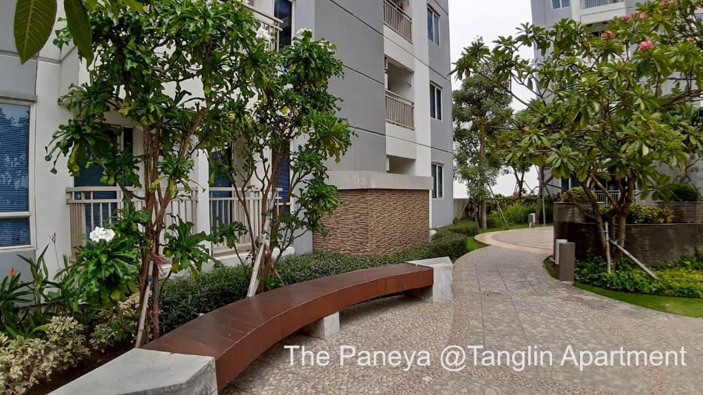Zahrada ubytování The Paneya @Tanglin Apartment