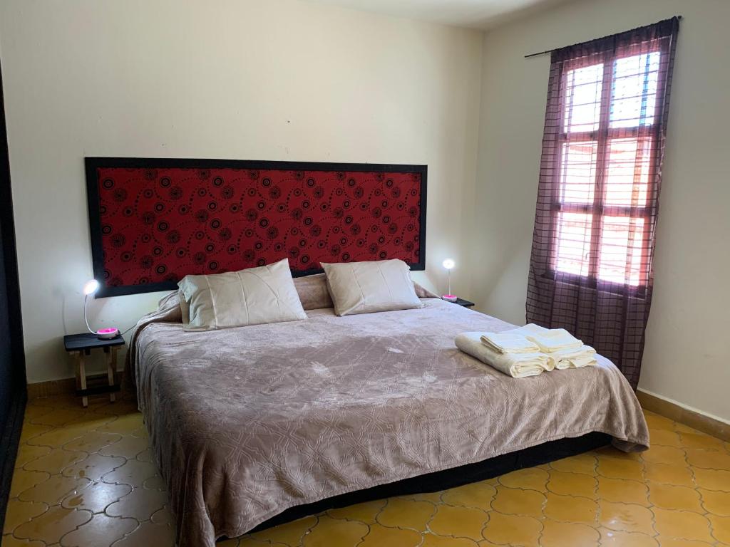 La casita, ubicada en el centro - Four-Bedroom House