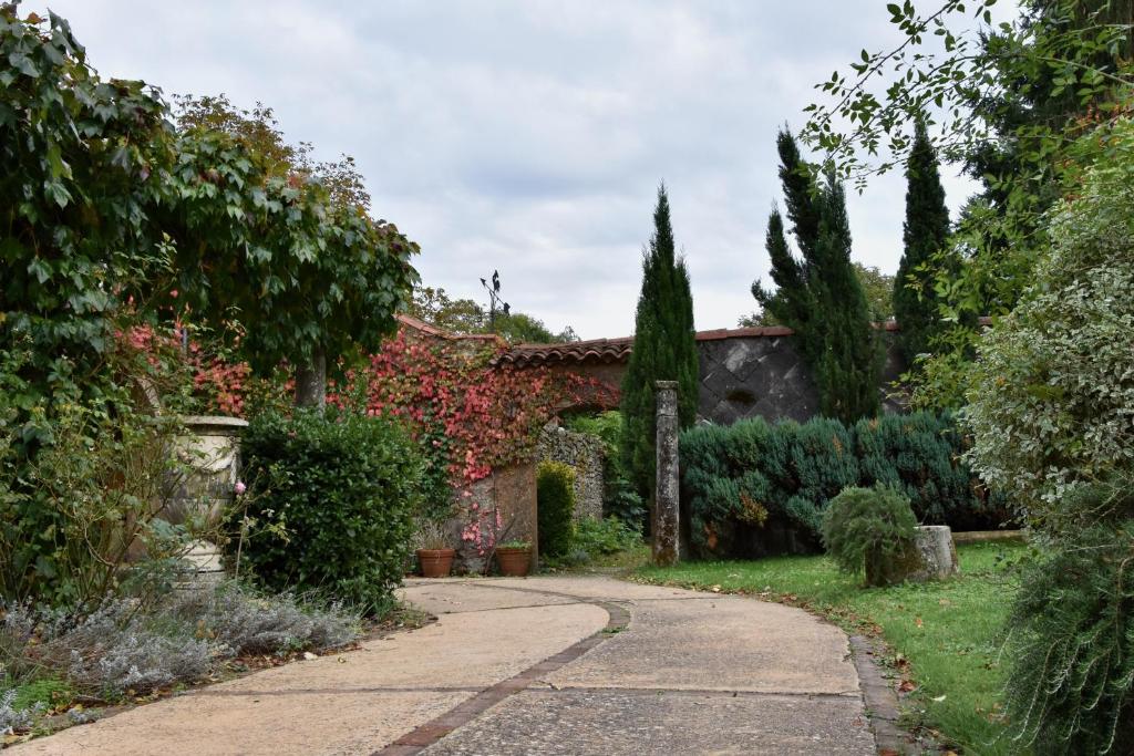 Giardino di Residence le Petit Paradis