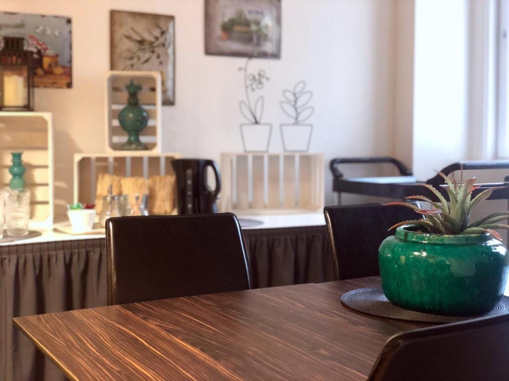 Posezení v ubytování Slagsta Gate Hotell