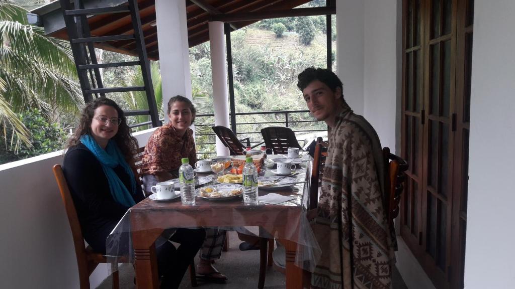 Rawana Mountain View Homestay - 14