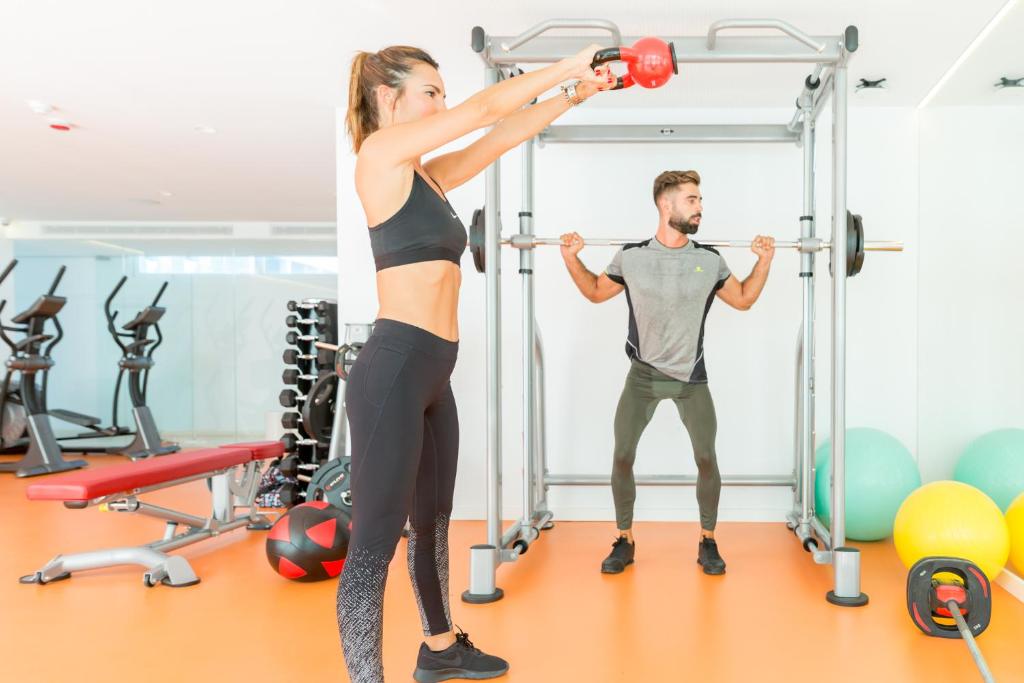 Fitness centrum a/nebo fitness zařízení v ubytování Ebano Hotel Apartments & Spa