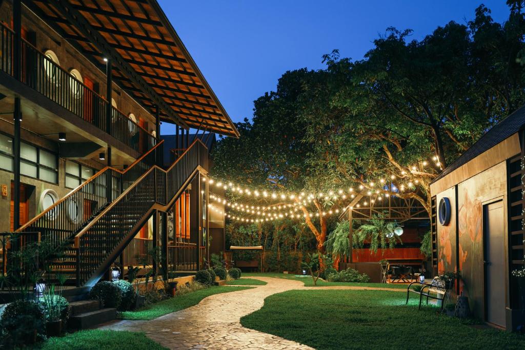 Yellow Pillow village - Resim 10