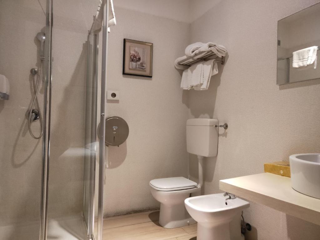 Koupelna v ubytování Igiban Hotel