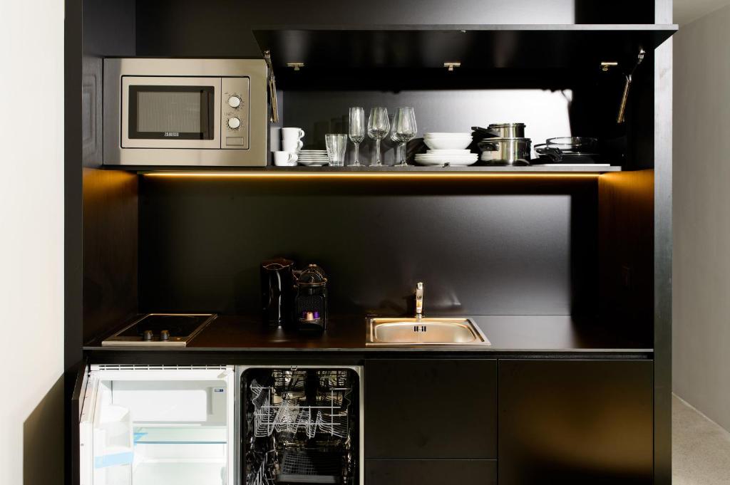 Blackhome Innsbruck City East I contactless check-in - Resim 31