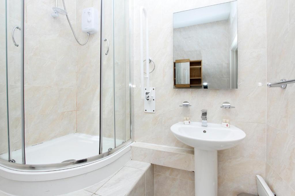 London Central Apartments - Superior Studio