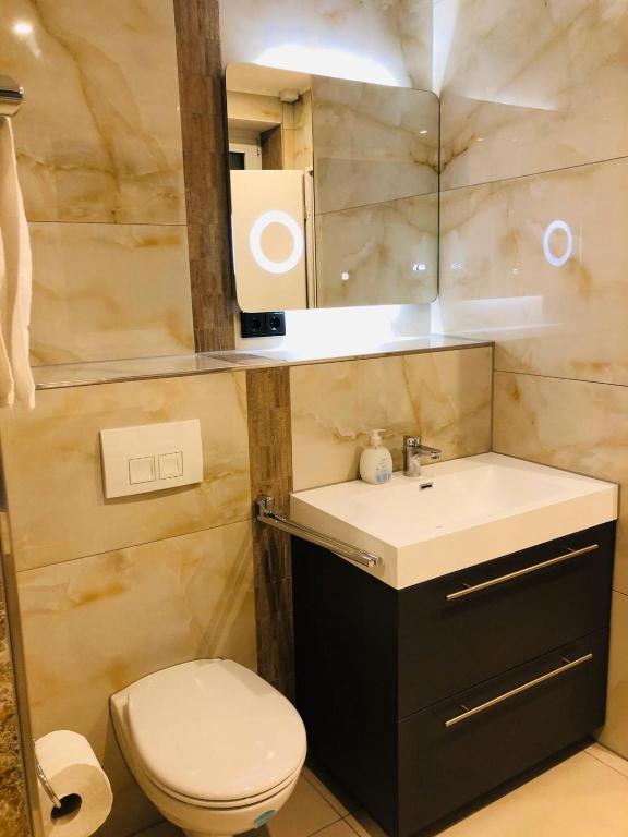 Elbgalerie Hotel - Resim 45