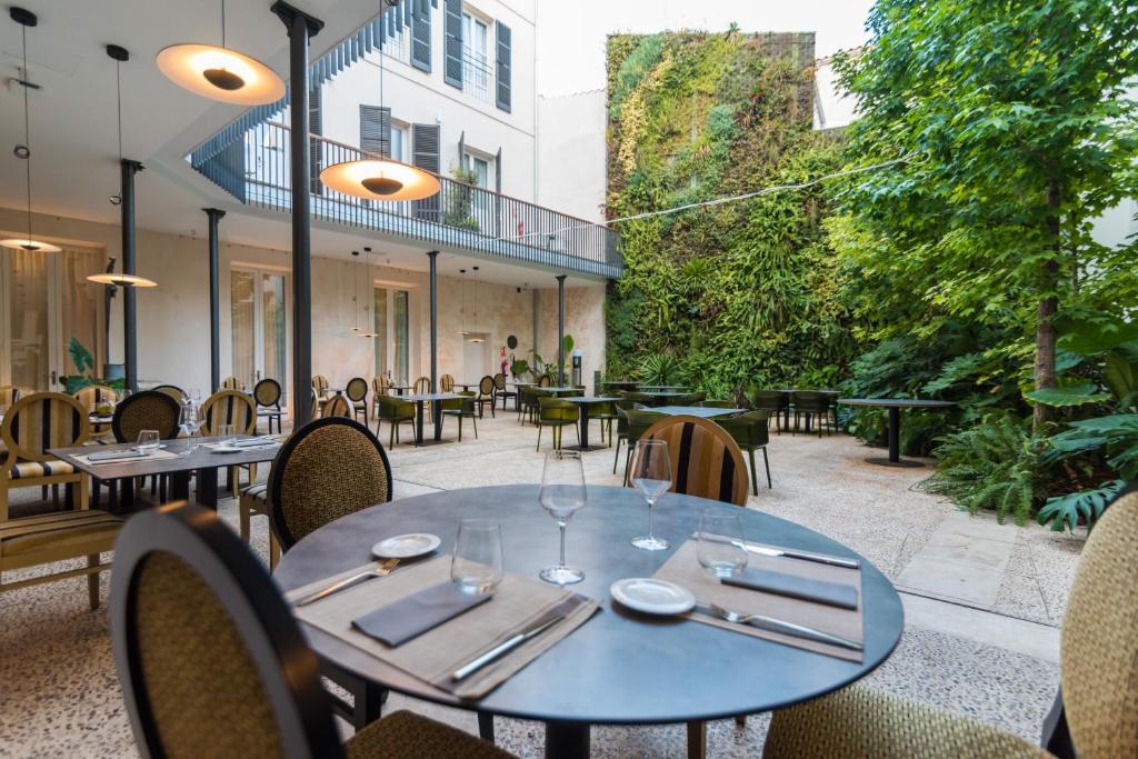 ICON Rosetó - Resim 18