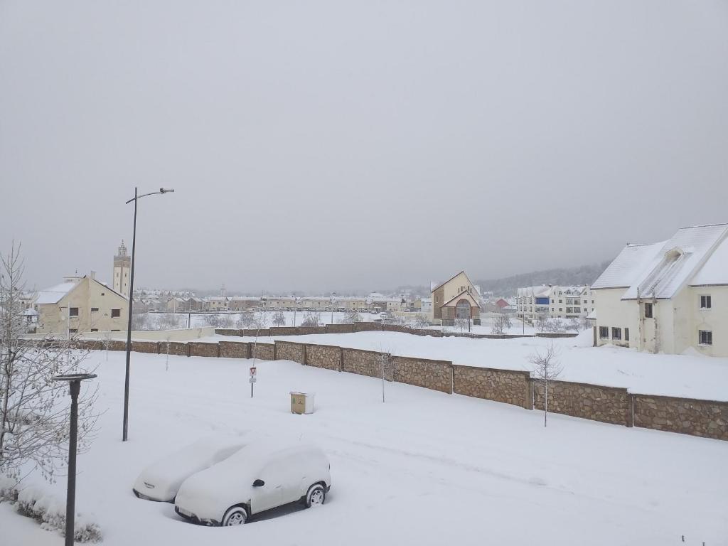 Ifrane House trong mùa đông