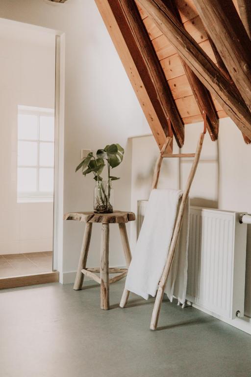 Brass Hotel - Resim 38