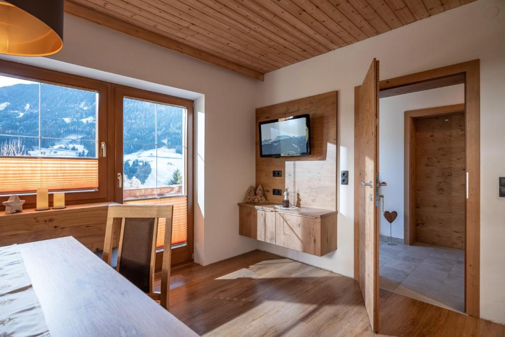 TV a/nebo společenská místnost v ubytování Haus Panorama