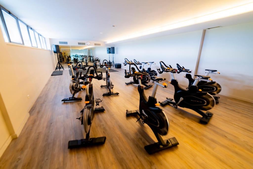 Fitness centrum a/nebo fitness zařízení v ubytování Meliá Castelo Branco