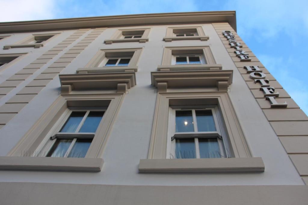 Cheshire Hotel Central London - Resim 24