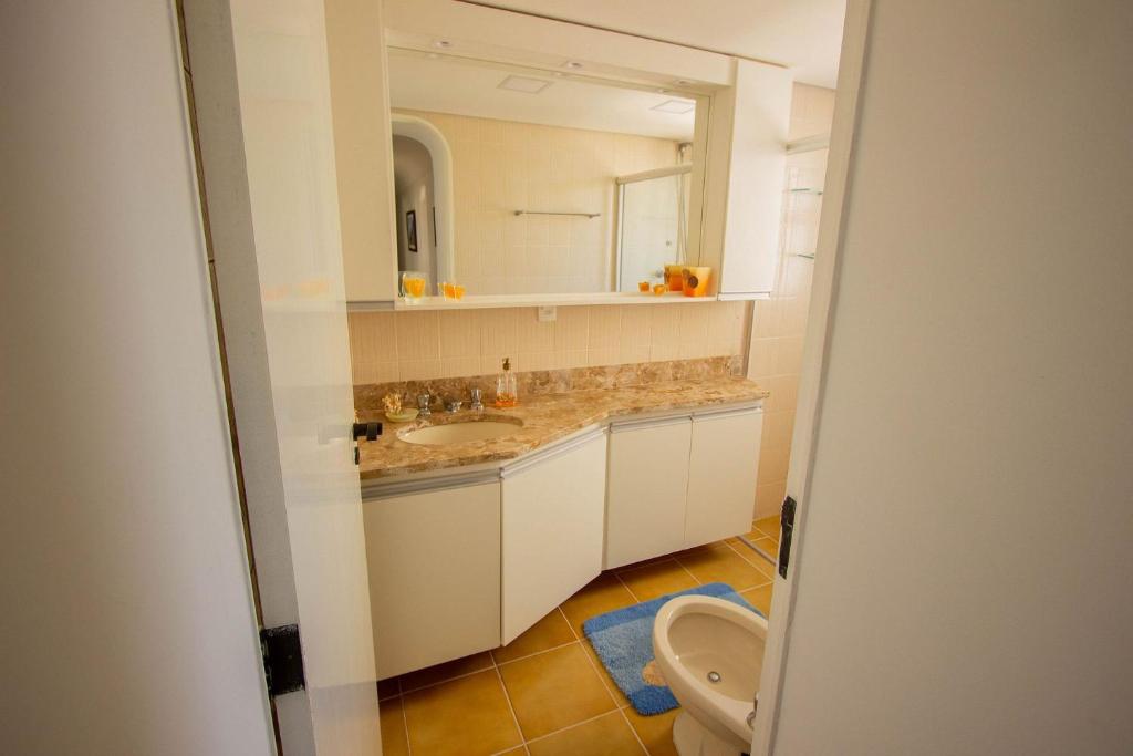  Apartamento com vista para o mar a uma quadra da praia