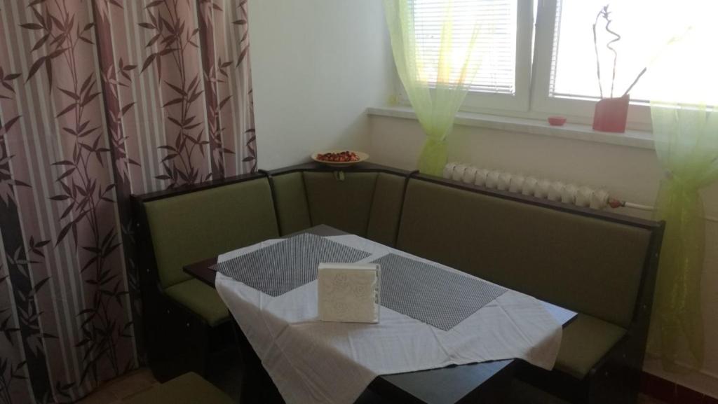 Zdjęcie z galerii obiektu Flat2 for 2 people, WiFi w Ostravie