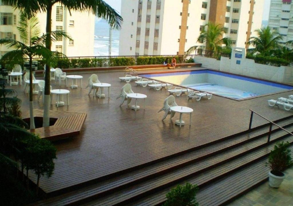  Apartamento com vista para o mar a uma quadra da praia