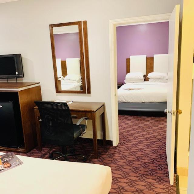 Hotel Pacific, Manhattan Beach - Family Suite