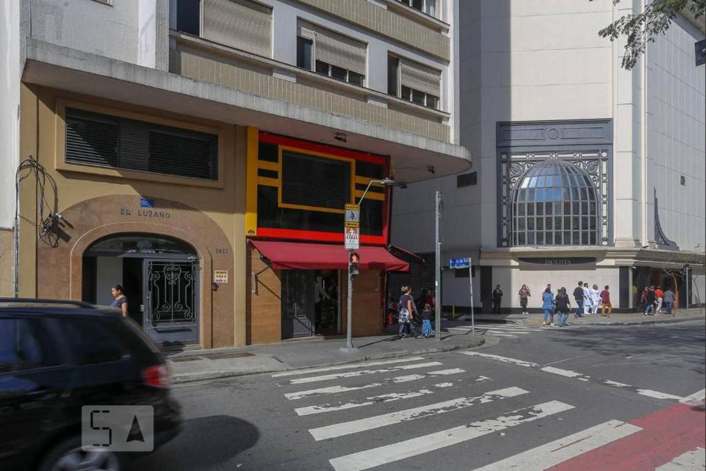  Great apartment near Av Paulista & HCor and next to Oswaldo Cruz hospital in Sao Paulo