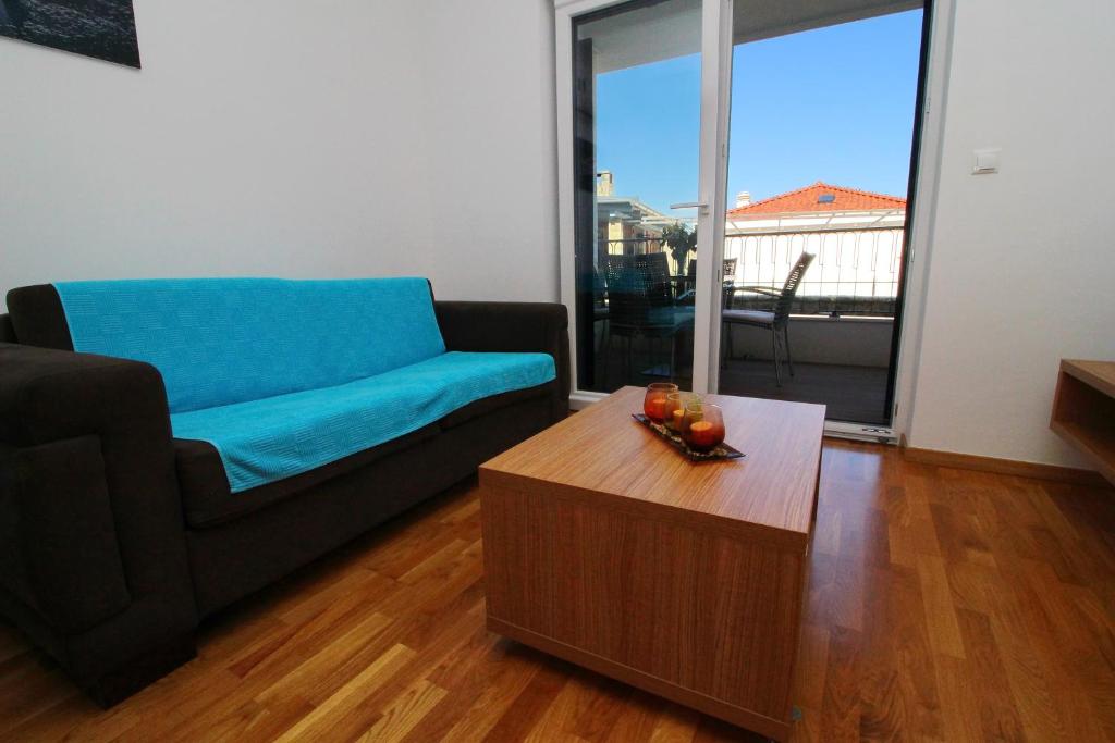 Apartments Kula - One-Bedroom Apartment With Terrace And Sea View