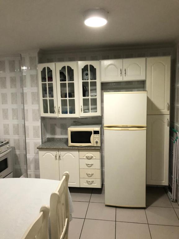  Apartamento Enseada Guarujá - 350m do Mar!