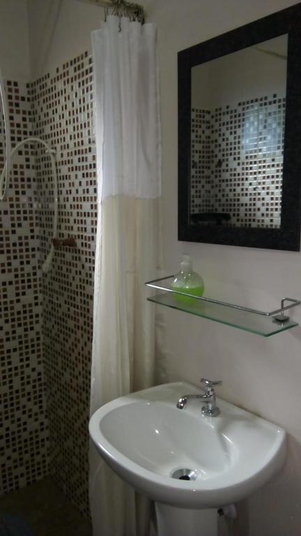  CASA PRAIA DA FERRUGEM