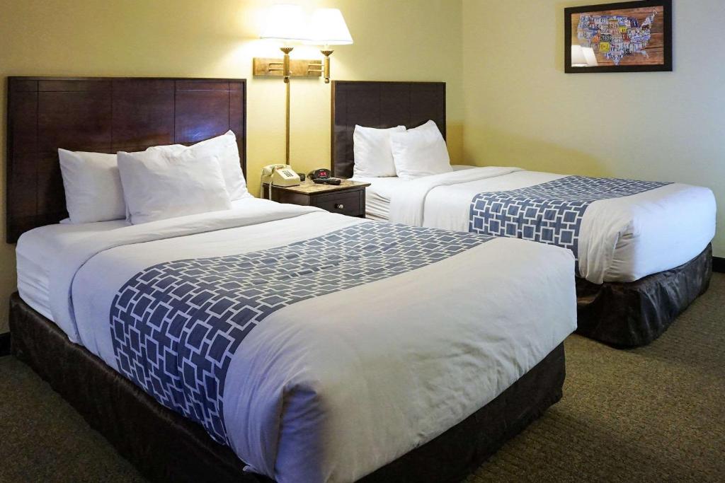 Econo Lodge Mayo Clinic Area photo