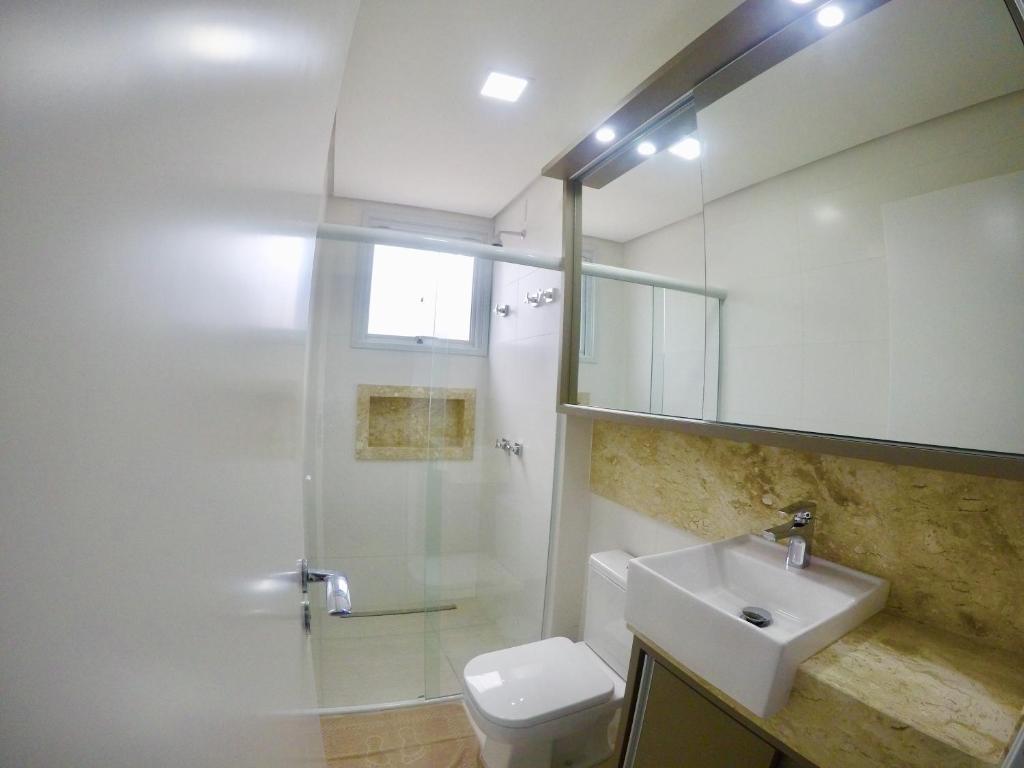  JURERÊ 3 QUARTOS NOVO! 200 METROS DA PRAIA