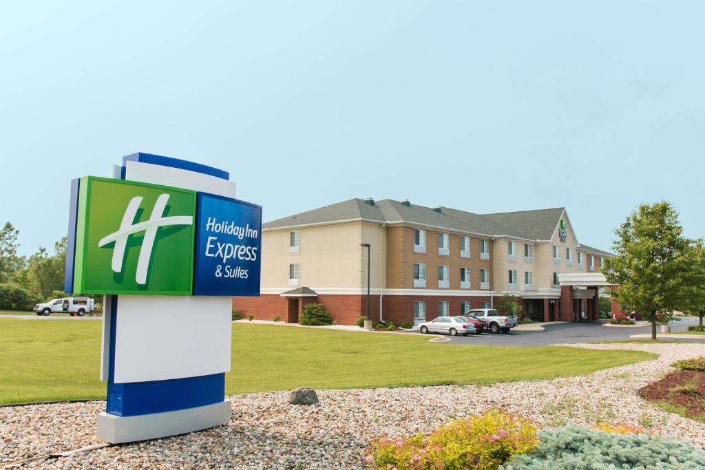 a sign in front of a building at Holiday Inn Express Jackson, an IHG Hotel in Jackson