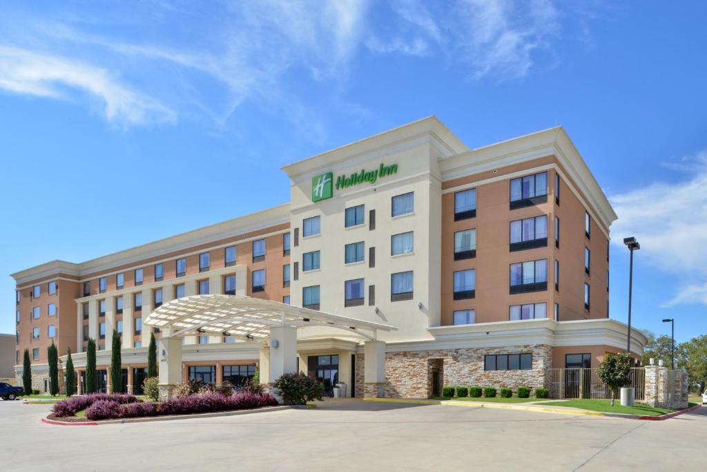 Foto de la galería de Holiday Inn Fort Worth North- Fossil Creek, an IHG Hotel en Fort Worth