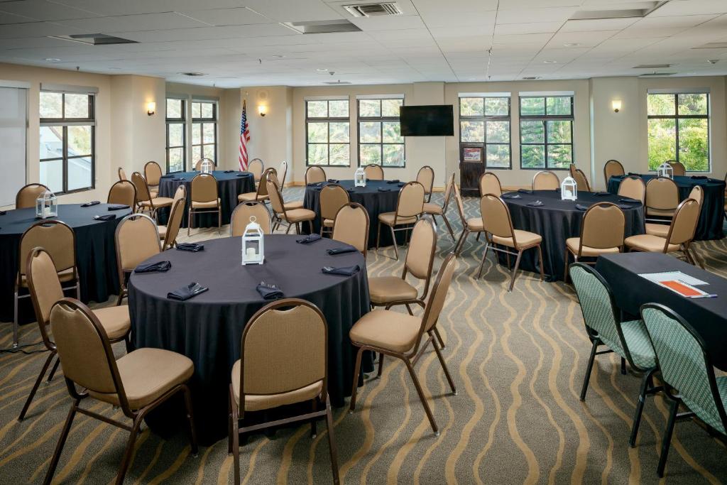 Konferenční prostory v ubytování Catalina Canyon Inn