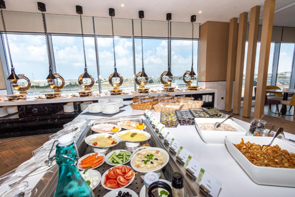 Premier Inn Dubai Dragon Mart - Resim 27