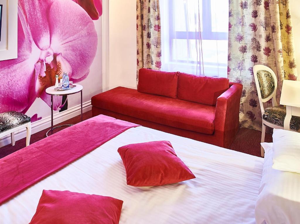 Continental Forum Tirgu Mures - Chambre Double De Luxe Avec Canapé