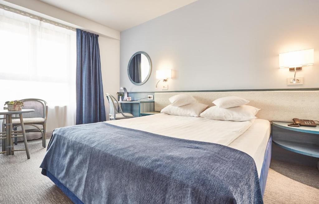 Continental Forum Tirgu Mures - Resim 16