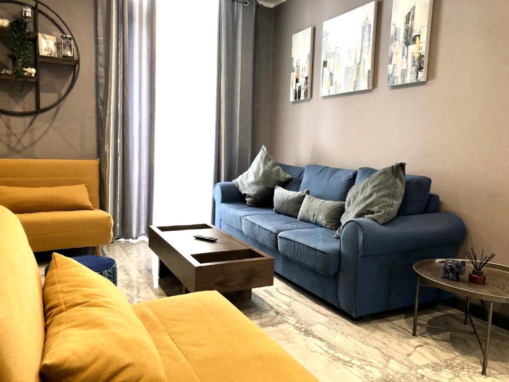 Posezení v ubytování Holiday townhouse in Sliema centre